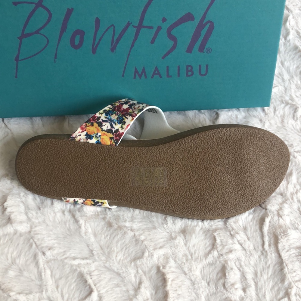 Blowfish Ladies Adjustable Strap Sandal Size 8 - Picture 8 of 14